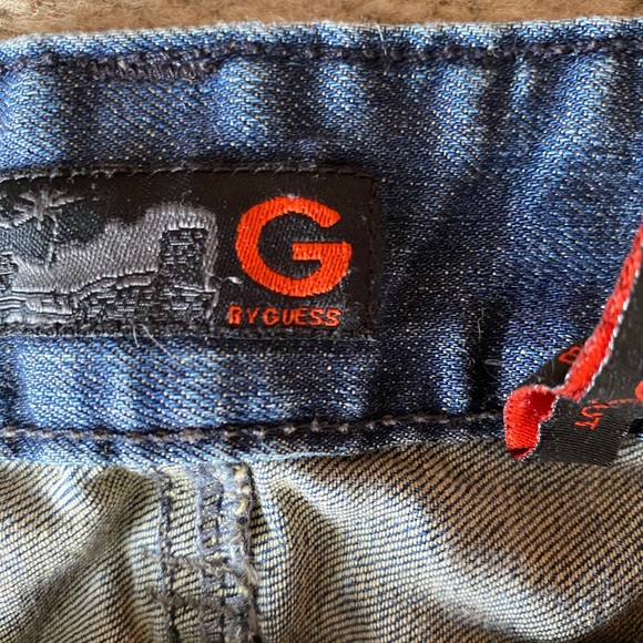 Guess Jeans - Picture 3 of 4